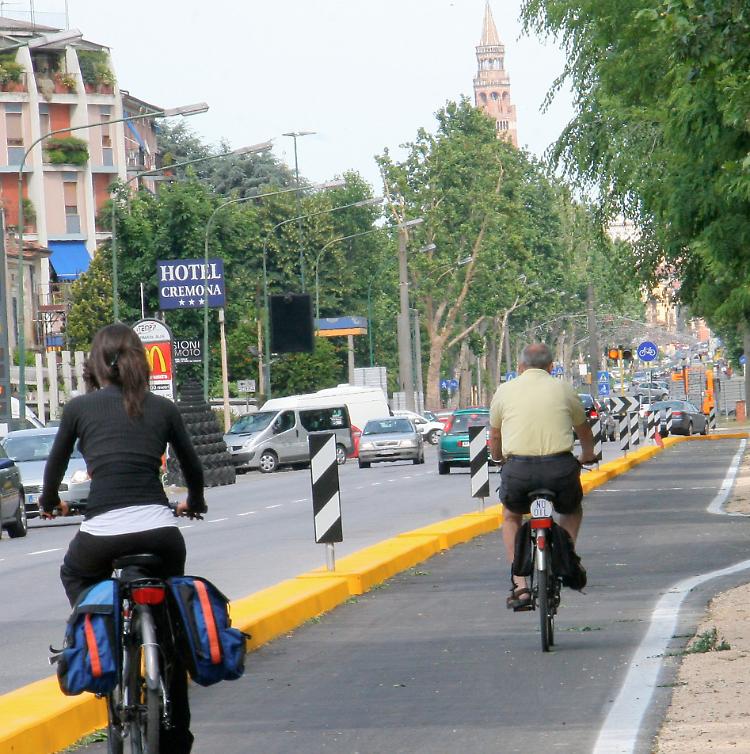 Differenziata, Ztl e ciclabiliCremona si riscopre ‘green’