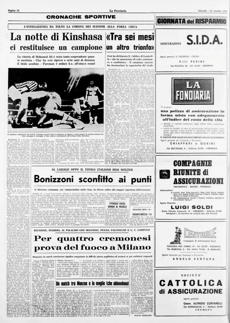 Cassius Clay si riprende dopo sette anni il titolo assoluto dei massimi mettendo al tappeto Foreman