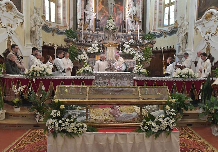 Don Grossi torna da Santo