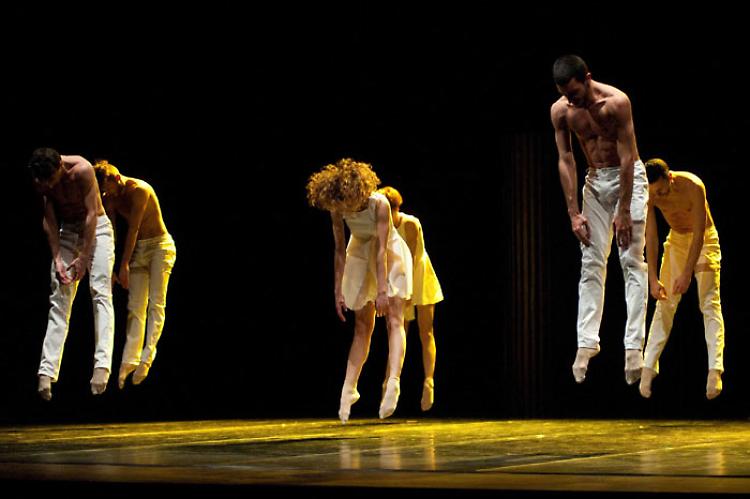 Rassegna La Danza al teatro Ponchielli Primo appuntamento il 5 febbraio con Roberto Zappalà