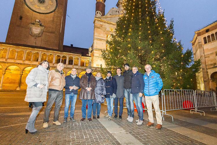 Luci e atmosfere riscaldano la città