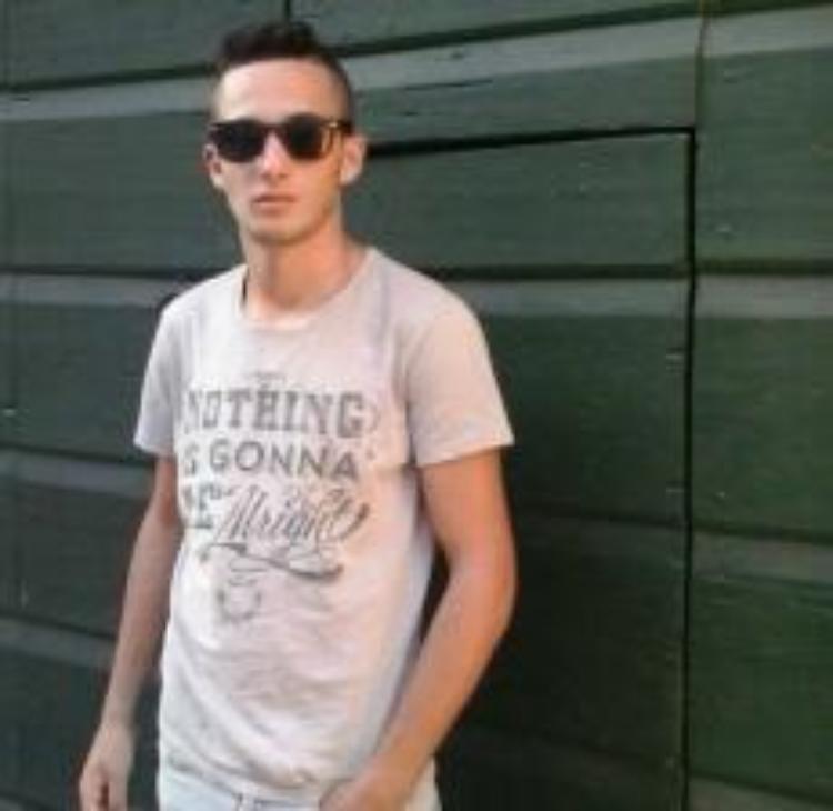 Un 19enne scompare da casaAppello della sorella: aiutateci