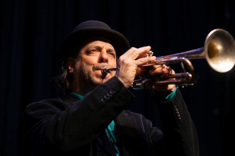 Aperitivo in Concerto. Frank London & The Glass House Orchestra