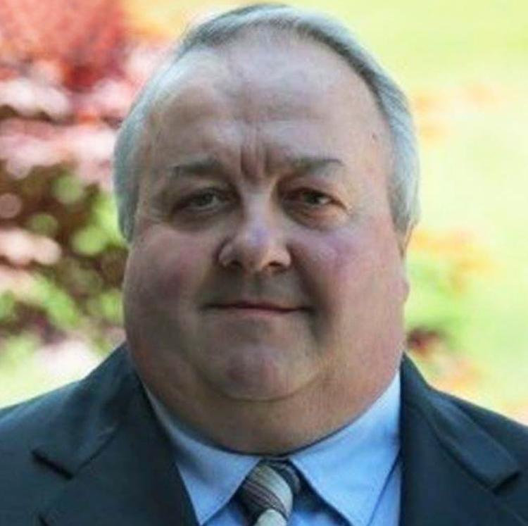 Broncopolmonite, muore a 57 anni il meccanico dei casalaschi