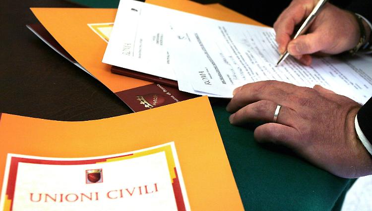 Coppie di fatto, registro bianco