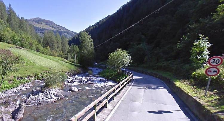 Frana vicino all'Aprica, salvi due turisti cremonesi