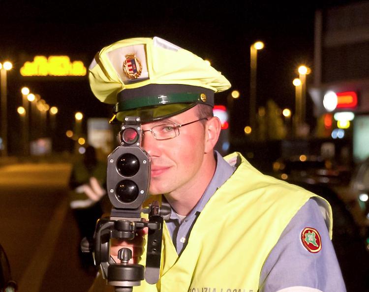 Tornano autovelox e telelaser