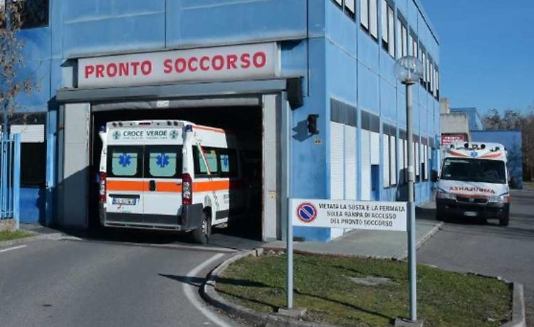Lite violenta, 25enne finisce all'Oglio Po