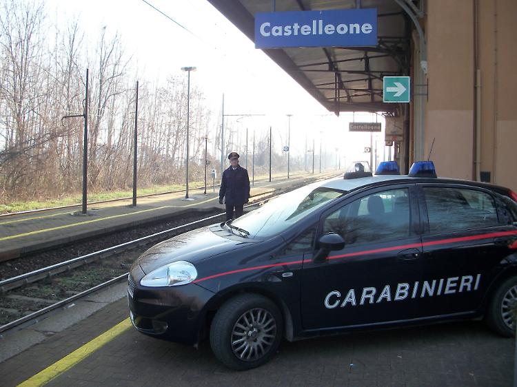 Giovani ladri denunciati per due furti vicino alla stazione