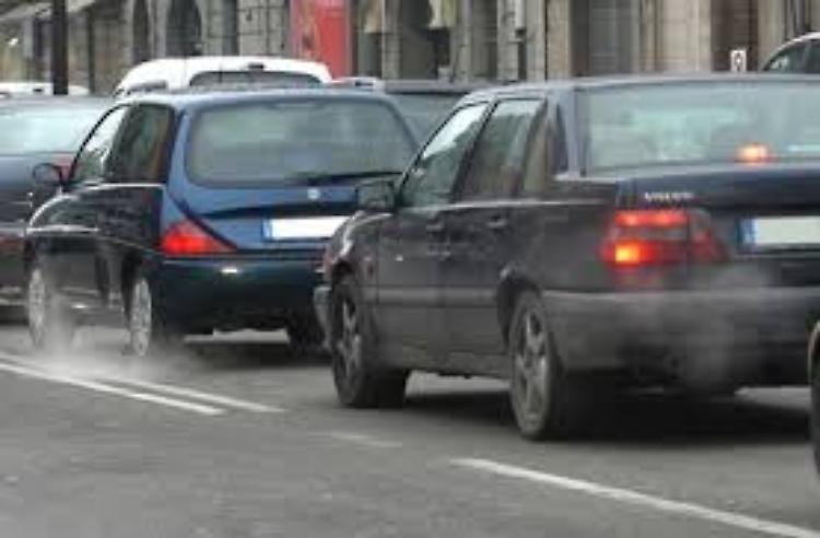 Cremona, «Ancora in troppi usano l'auto. Serve una svolta»