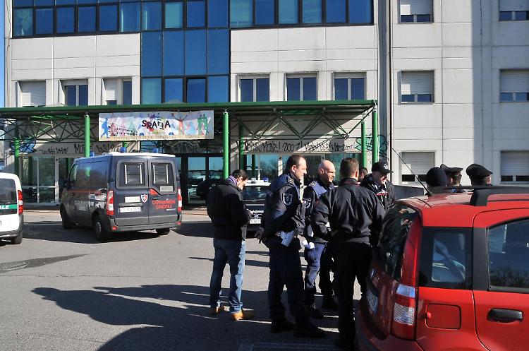 Studenti dello Sraffa segnalati per assunzione di droga