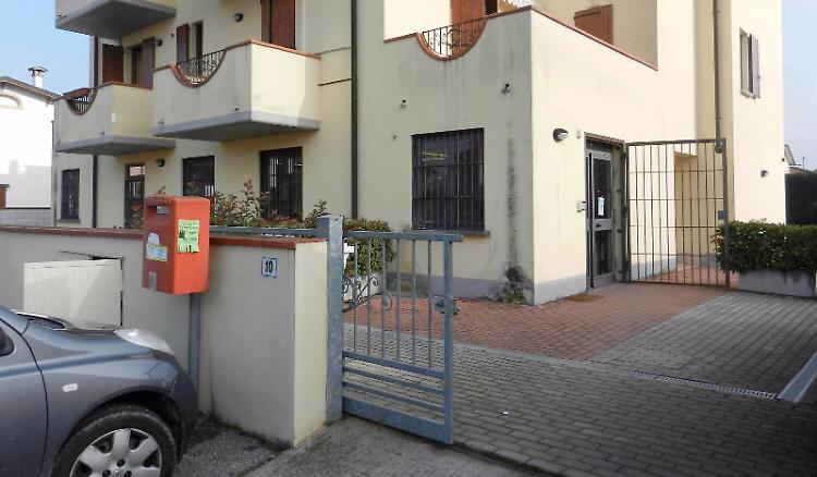 Bocconi killer, cane avvelenato