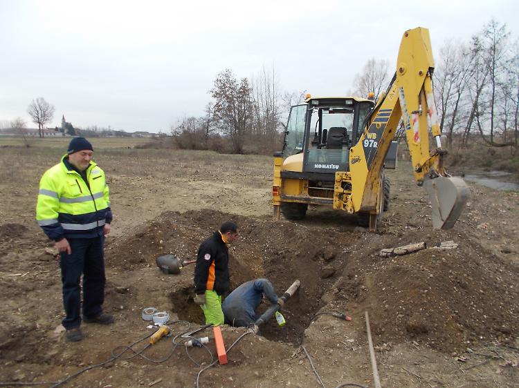 Rotto il tubo del gas, allerta a Castelleone