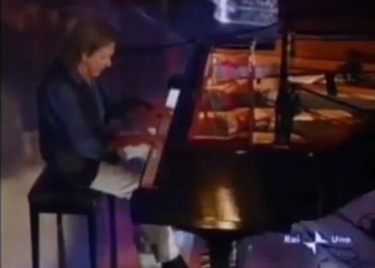 Keith Emerson sul palco dell'Ariston con "Honky Tonk Train Blues"