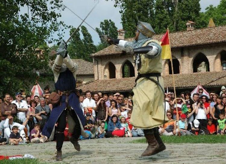  La Spada e l'Incudine. Armi e Mestieri nella Grazzano del Medioevo 