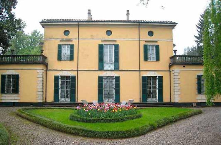 Villa Verdi apre anche le stanze private