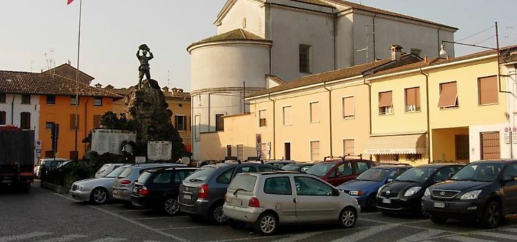 Set cinematografico, centro chiuso due giorni