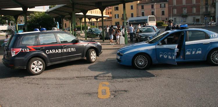 Stranieri, controlli a tappeto: verifiche in sette strutture