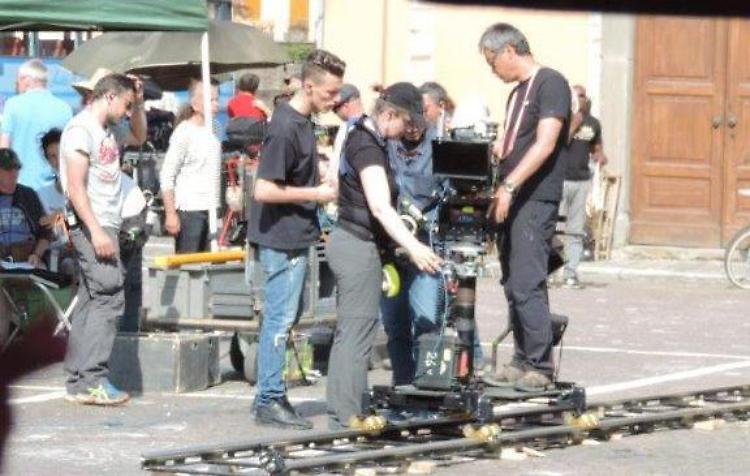 La pioggia ferma il set cinematografico