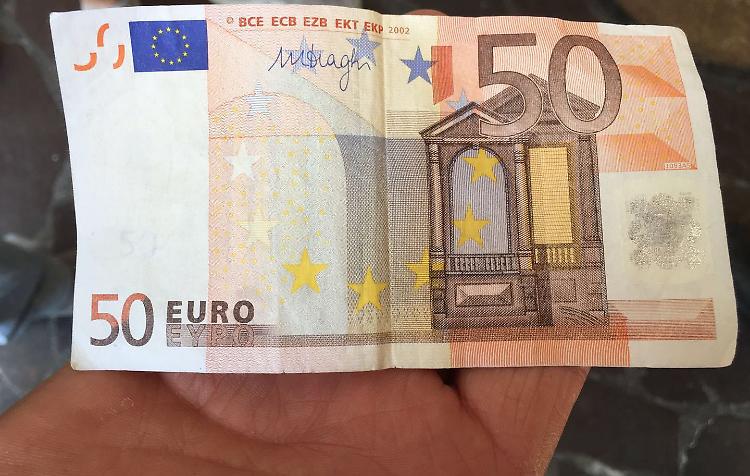 Il 'mistero' della banconota, nessuno sa se è falsa 