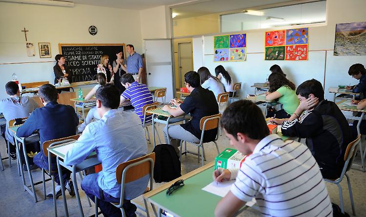 Lombardia, mancano molti commissari esterni maturità