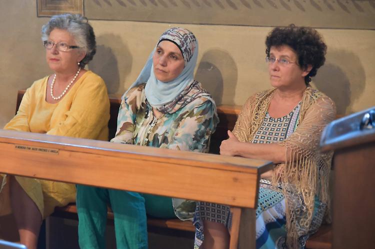 Boubnan: 'Io musulmana a messa, il terrore non vincerà'