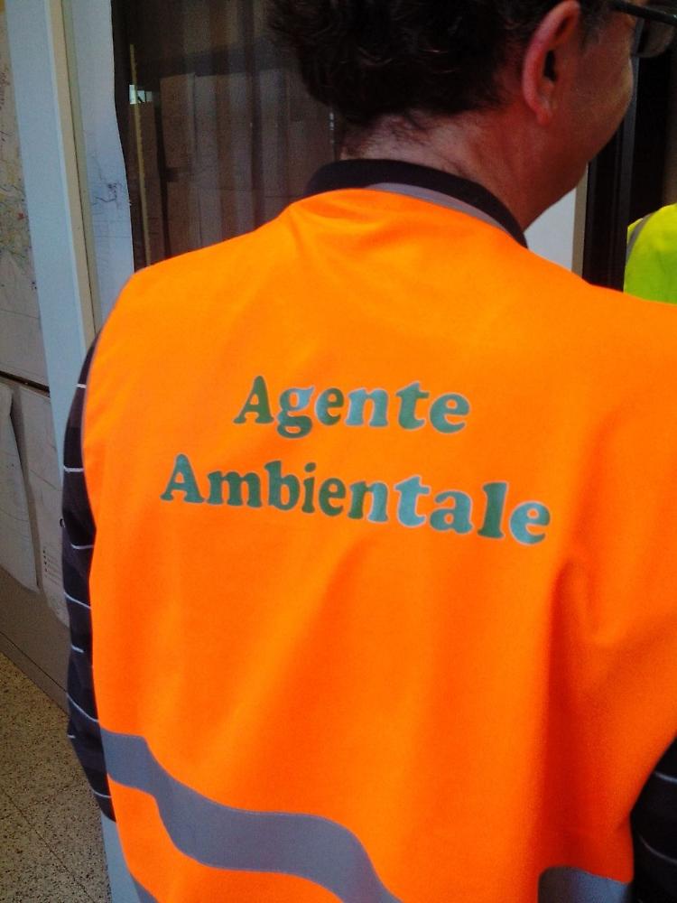 Raccolta rifiuti coi bollini, aumentano i controlli