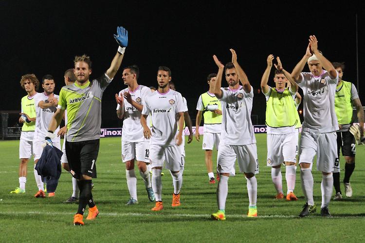 Cremonese, la prima a Viterbo