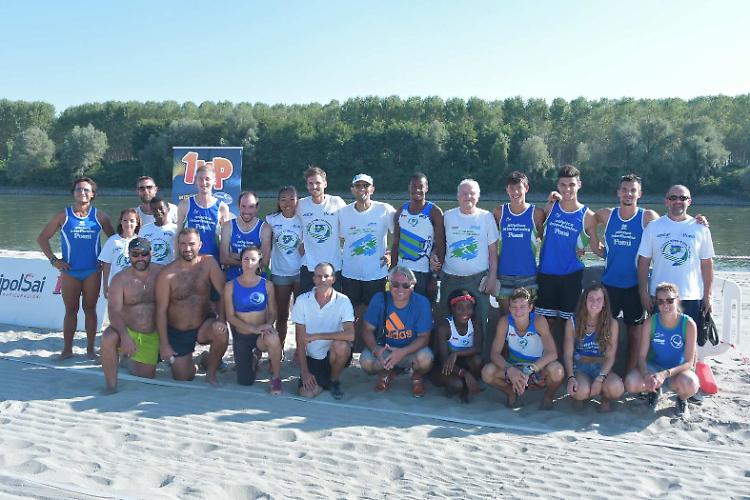 Alla 'playa' di Fossacaprara un Po di sport conquista tutti