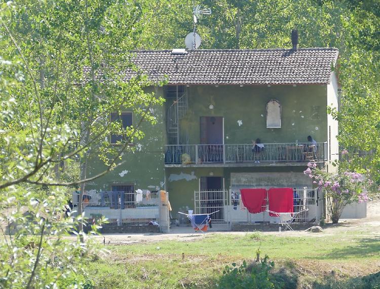 Migranti, sgombero fra tre giorni