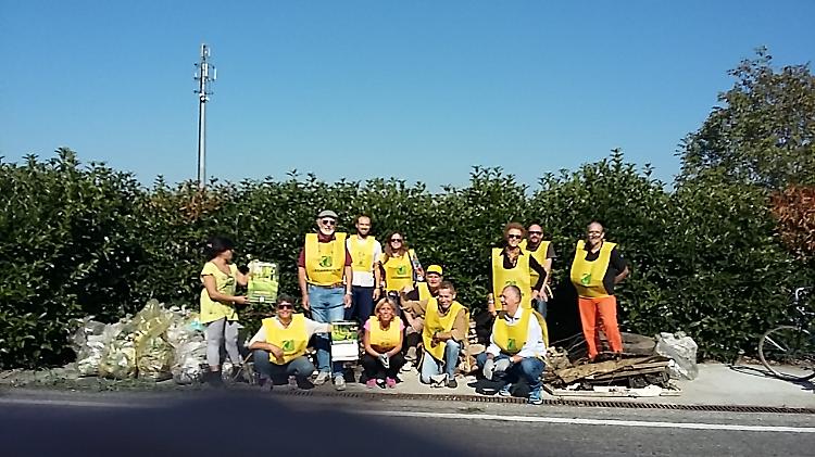 'Bosco dei Nati': tolti i rifiuti dall'area