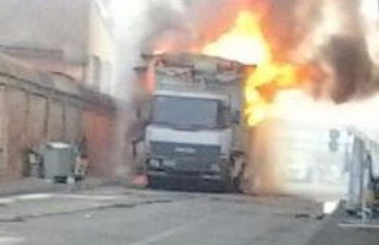 Casa mobile a fuoco