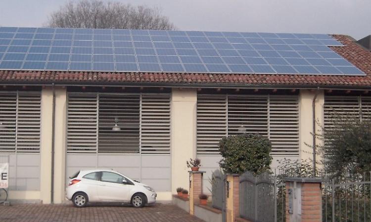 Fotovoltaico, dura polemica