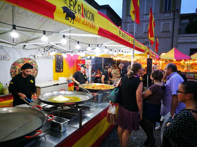 Due stand nel mirino dei ladri