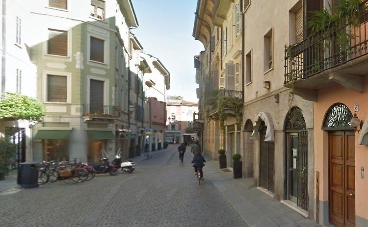 Vandali scatenati, altra scorribanda notturna in via Mercatello
