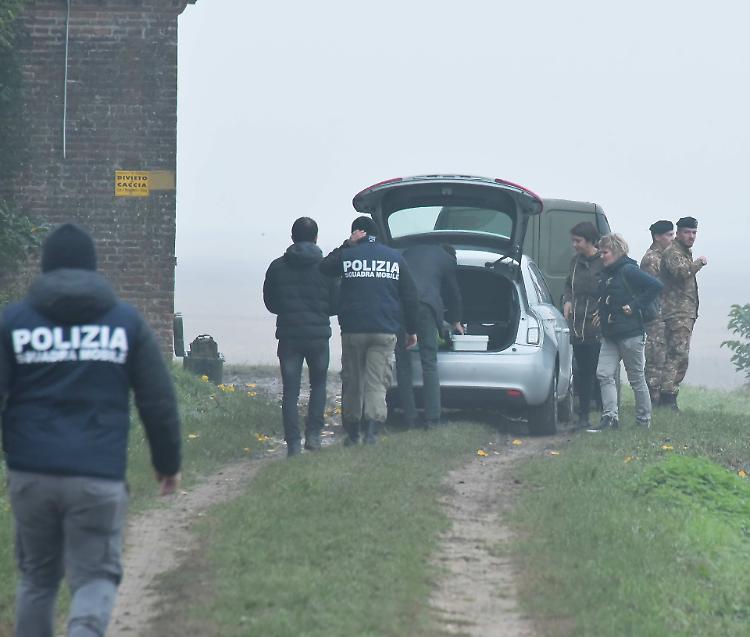 Caso Zardi, traccia di una scarpa sui jeans di Arianna