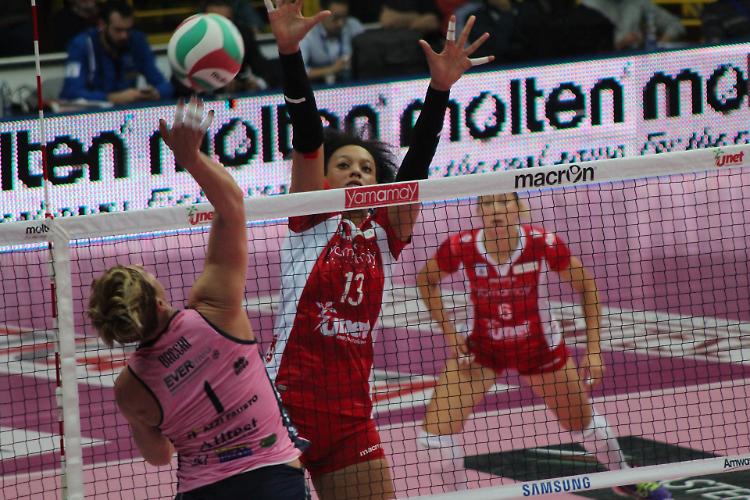 Pomì a corrente alternata, sconfitta 3-2 a Busto Arsizio