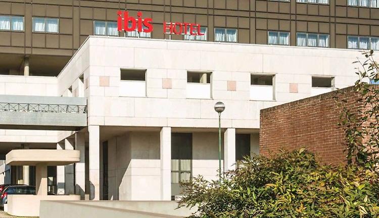 Ibis, confronto duro