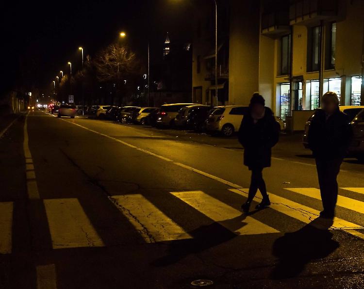 Illuminazione 'soffusa' e di notte si viaggia fra troppi rischi
