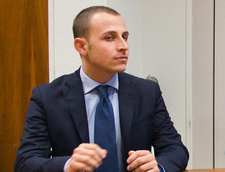 Via l'auto mentre sta votando, derubato Fabio Bertusi