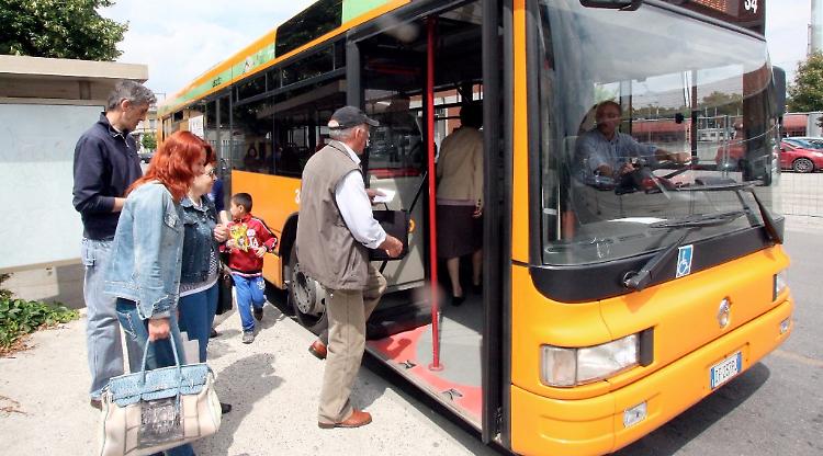 Bus gratuito nei giorni di festa per raggiungere Cremona