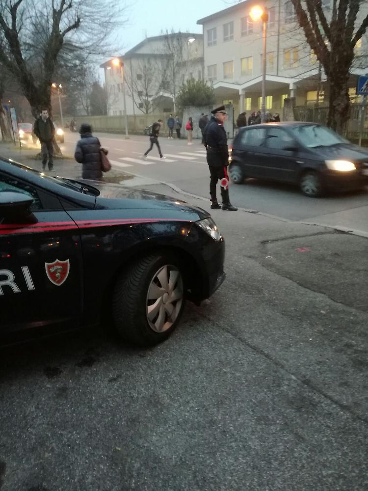 Incidenti stradali e devianze minorili, servizi preventivi dei carabinieri