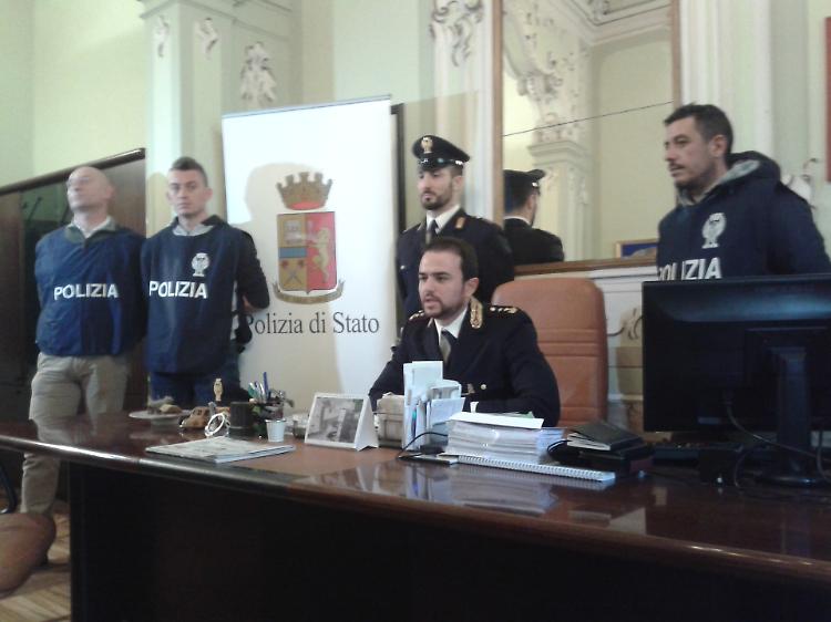 Abusi sessuali, Giuseppe Garioni agli arresti domiciliari