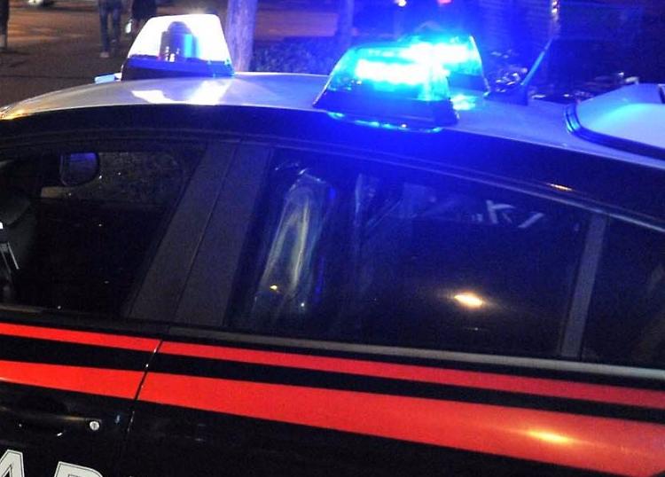 Furto in abitazione, spariscono due armi
