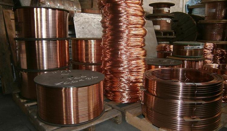 Colpo in azienda, spariti 15 quintali di rame