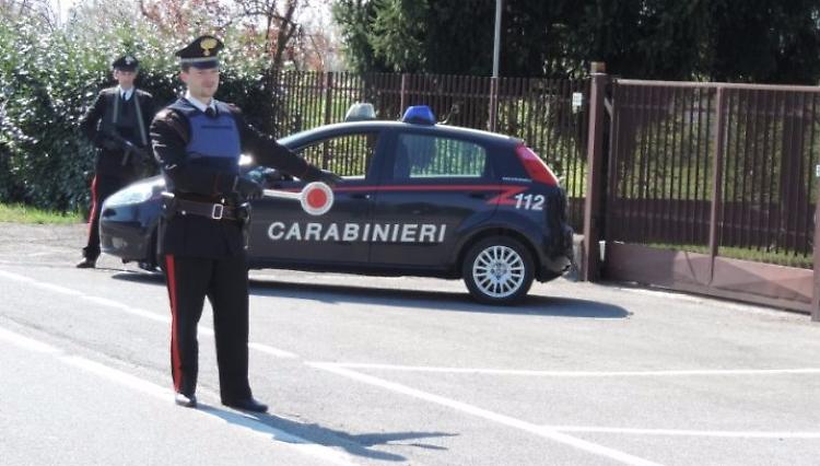 Denunciato 30enne per possesso ingiustificato di un coltello