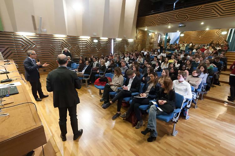 Contest innovazione, il primo premio al liceo Manin
