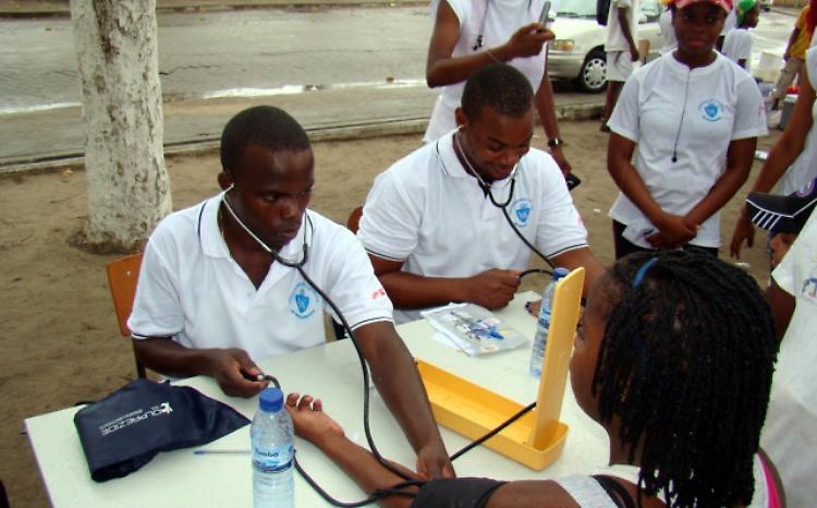 "Medico grazie a voi", studi pagati da 50 famiglie di Casalbuttano