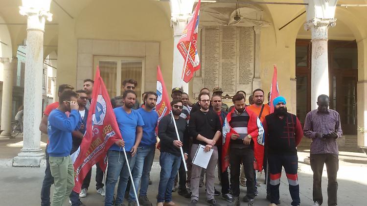 Presidio della coop Facchini: 'Maggiori garanzie da Composad'
