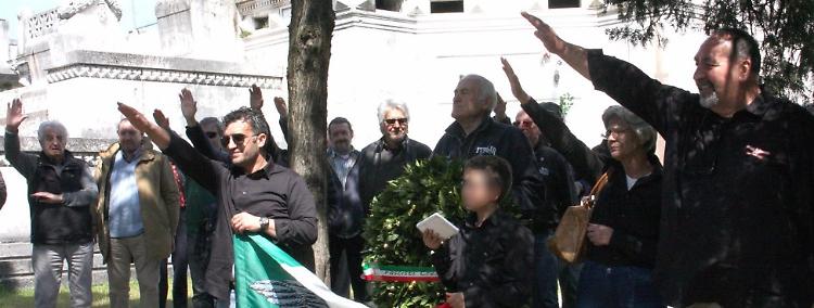 Scontro su Farinacci, linea dura del Pd
